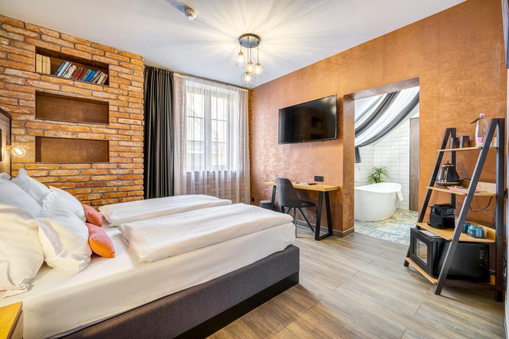 Hotel Memories Oldtown Budapest Exteriör bild